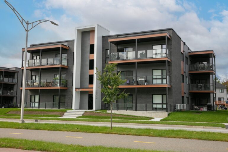 Logement à louer, 5033, boul. René-Lévesque #104, Sherbrooke (Rock Forest | St-Élie)