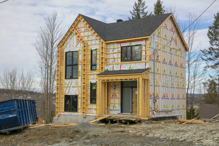 Maison à vendre, 1051 François-Xavier-Bureau Street, Sherbrooke (Fleurimont)