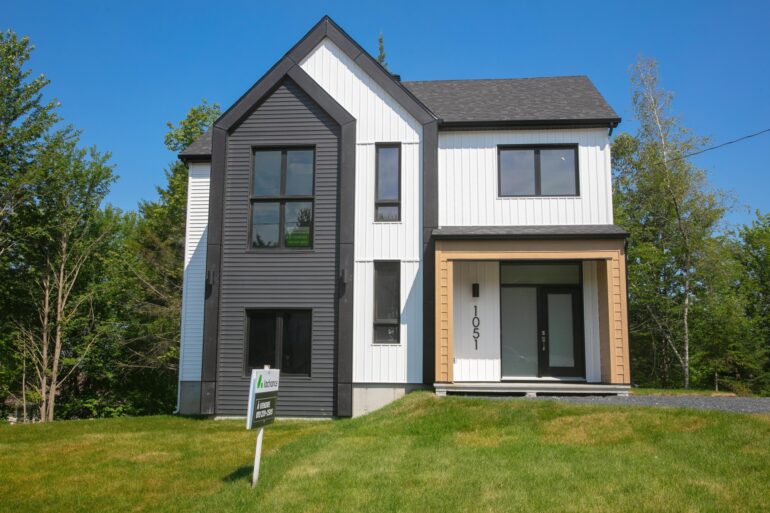 Maison à vendre, 1051 rue François-Xavier-Bureau, Sherbrooke (Fleurimont)
