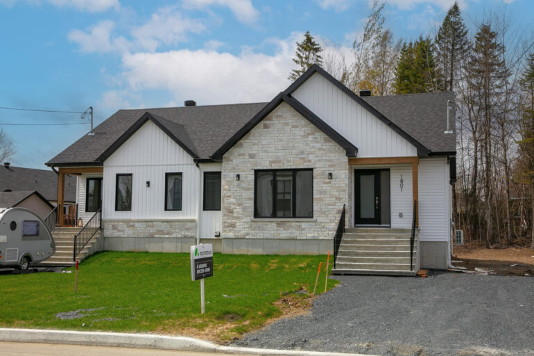 Maison à vendre, 1801 rue Estelle-Gobeil, Sherbrooke (Rock Forest | St-Élie)
