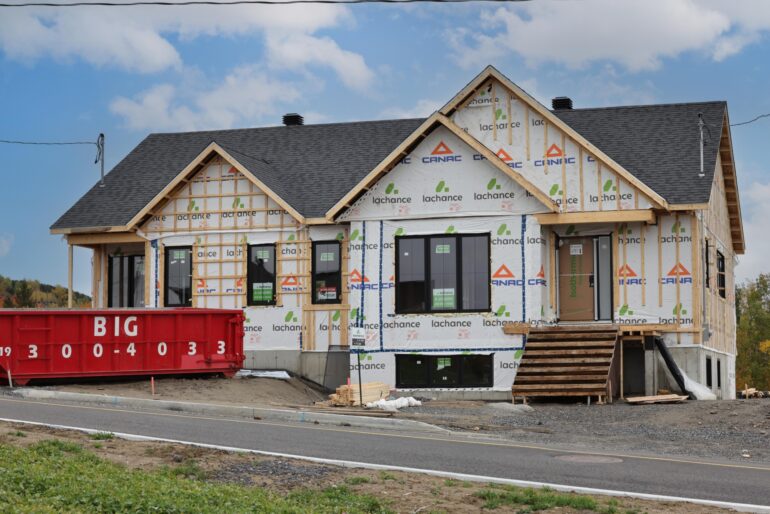 Maison à vendre, 690 Lemay Street, Coaticook