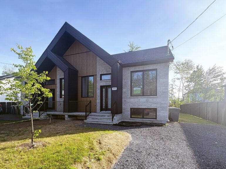 Maison à vendre, 830 Cabernet Street, Drummondville