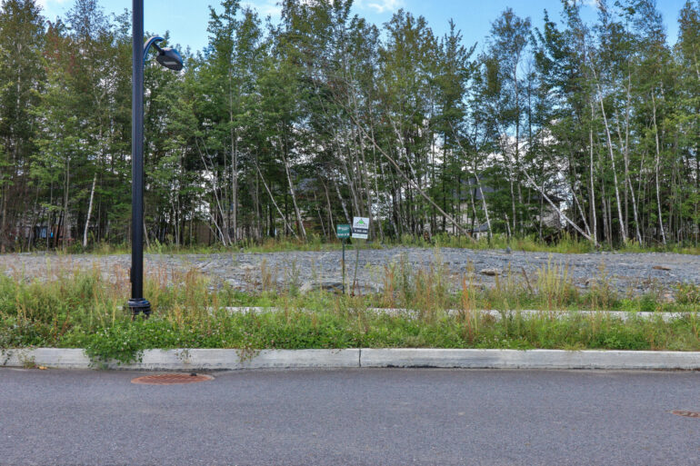 Terrain à vendre, rue Alice-Campbell, Sherbrooke (Plateau St-Joseph)